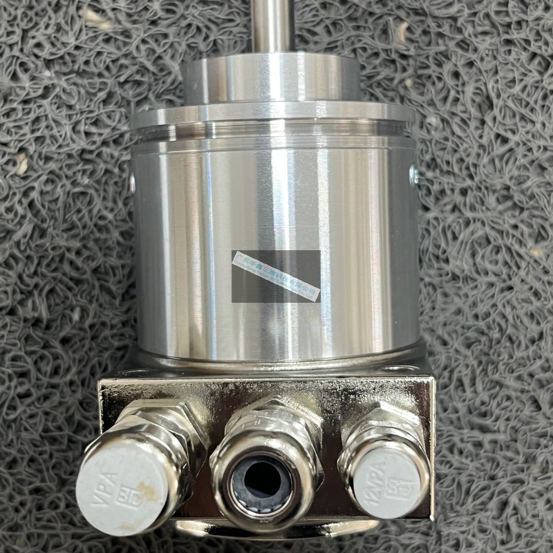 BAUMER编码器EN580C.ML-SC10.HH2PB.21160.H (3).jpg